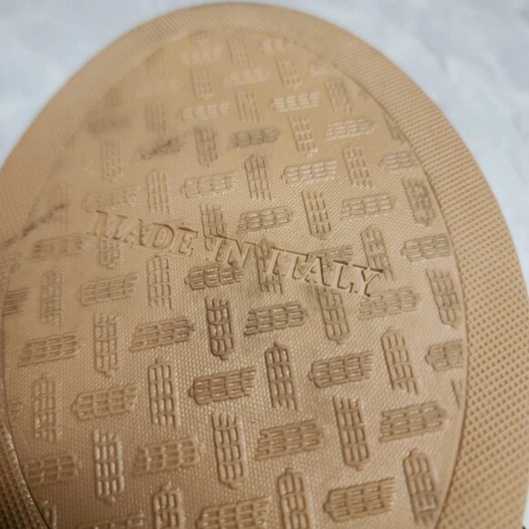 Toscanella tan buckle sandals - Picture 6 of 8